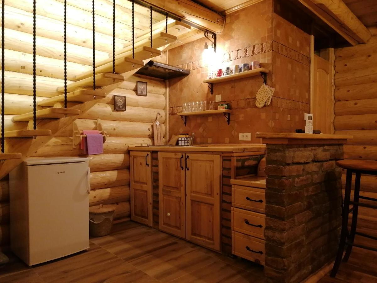 Apartmani Zuti Leptir Vrdnik Eksteriør billede